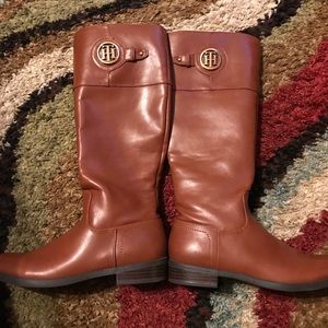 Tommy Hilfiger winter boots